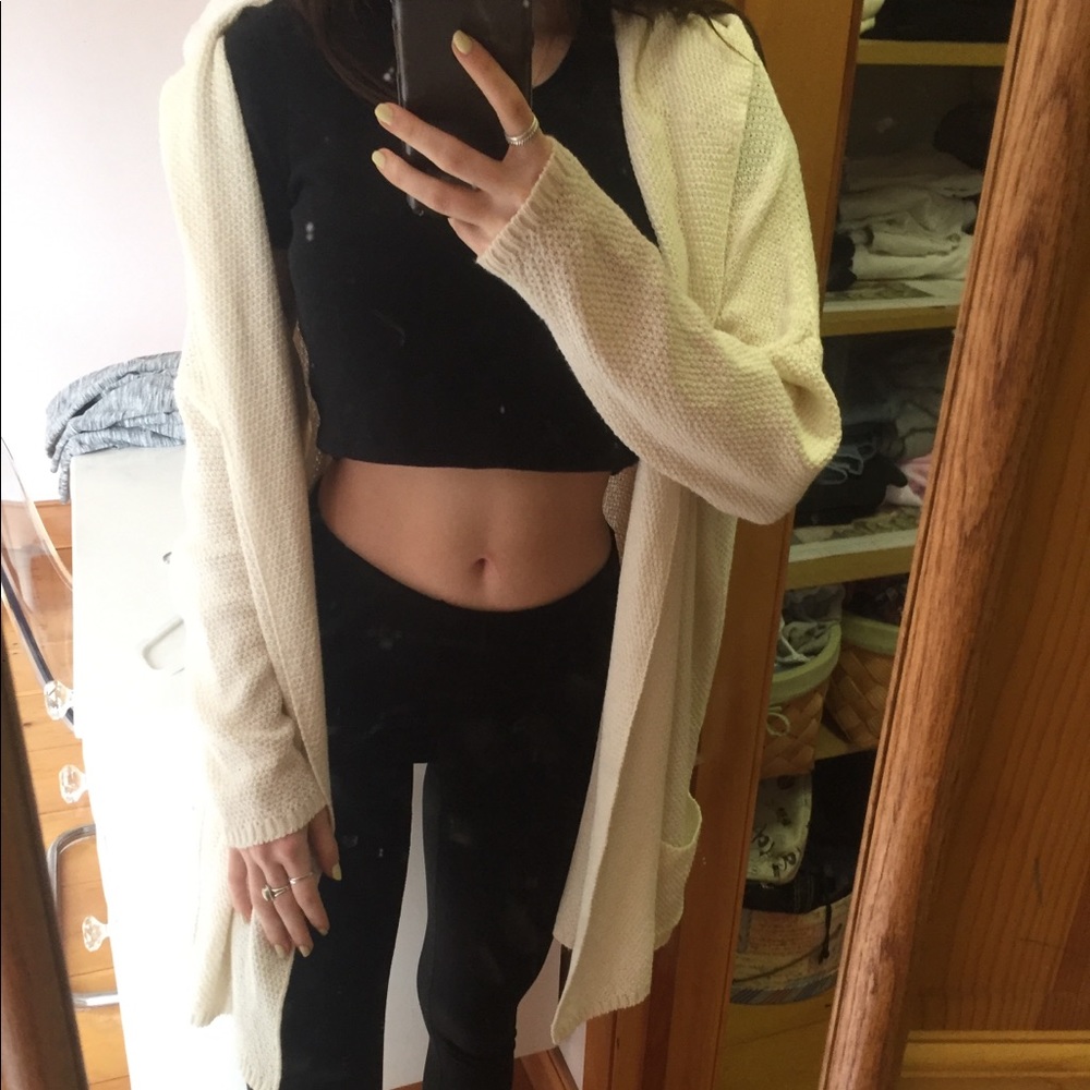 Brandy Melville Cardigan